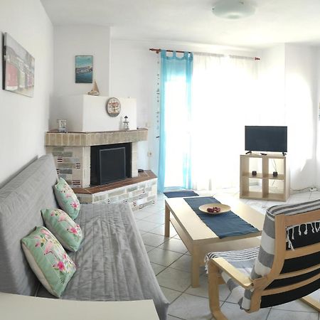 Roses Rt Apartments Skioni I 尼尔斯吉尼 外观 照片
